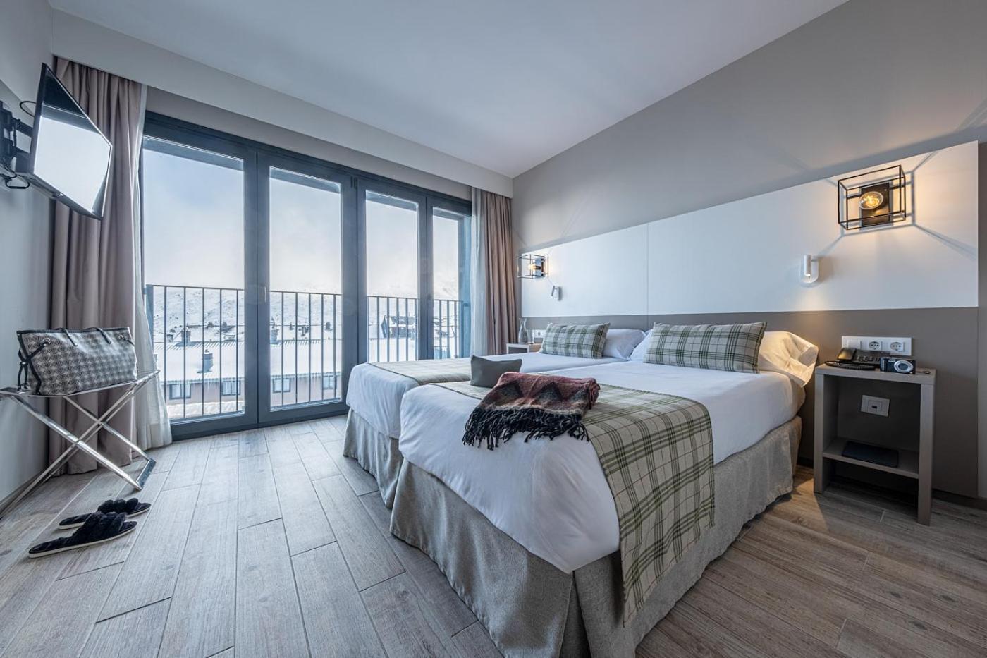 Apartamentos Caribou Pas De La Casa Eksteriør bilde
